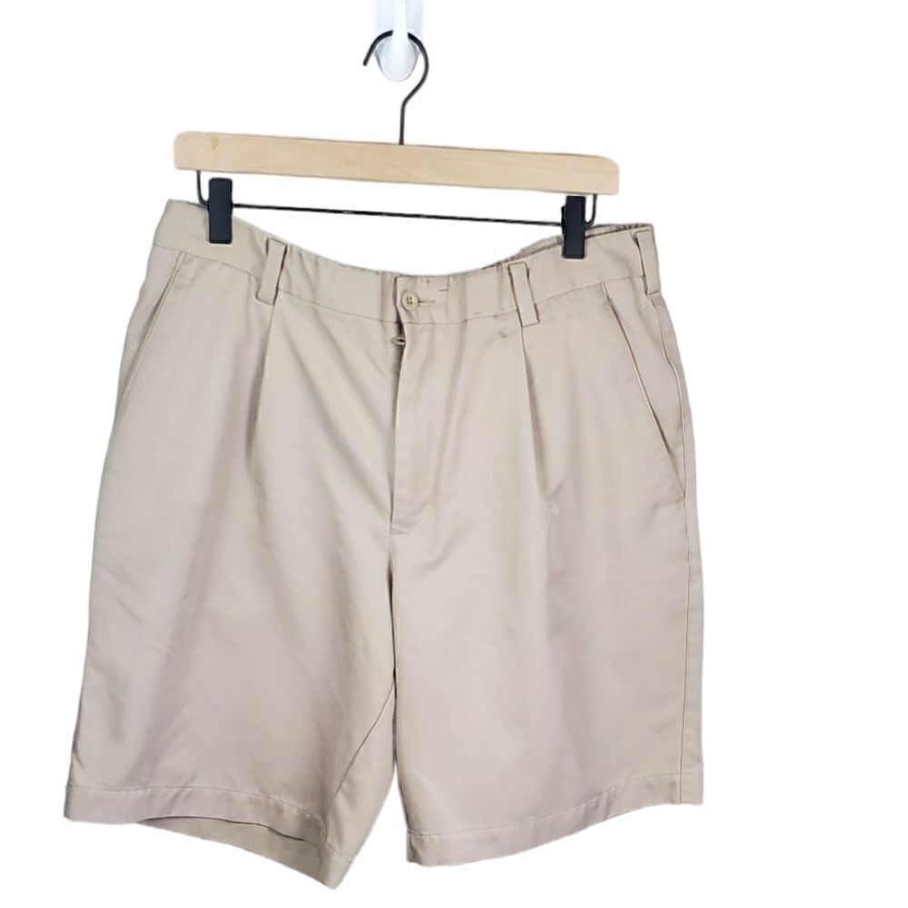 Nike Golf Khaki Beige Shorts